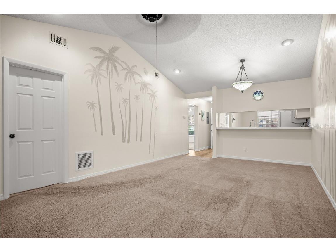 280 Kent Place Safety Harbor FL 34695 TB8438646 image6