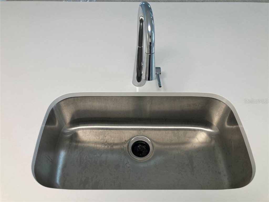 280 Last Mango Daytona Beach FL 32124 FC314333 image18