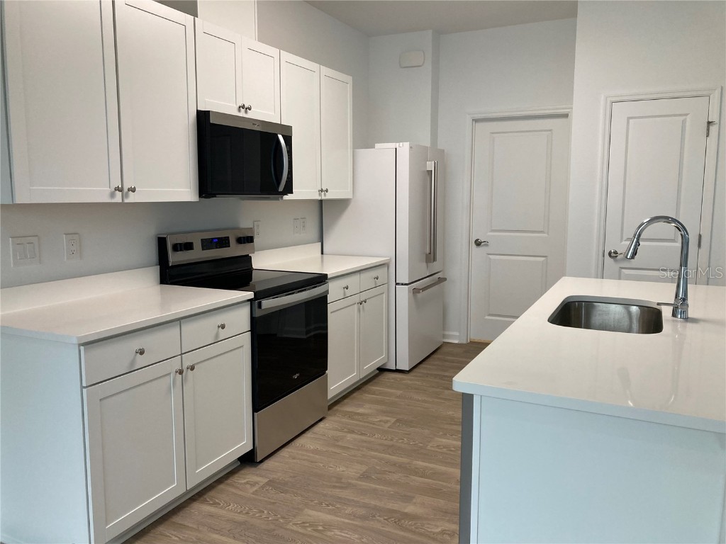 280 Last Mango Daytona Beach FL 32124 FC314333 image25