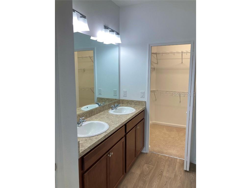 280 Last Mango Daytona Beach FL 32124 FC314333 image43