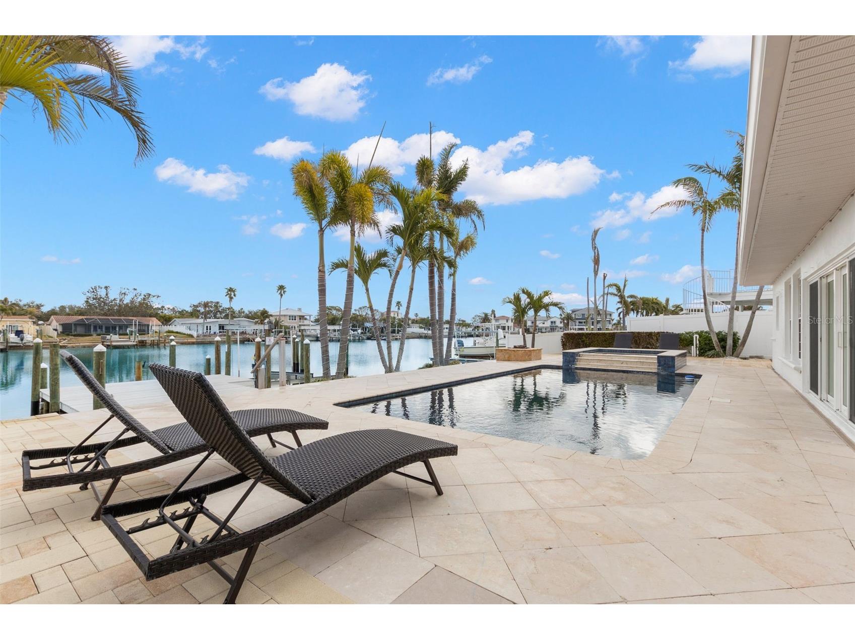 280 N Julia Circle Saint Pete Beach FL 33706 TB8453222 image2