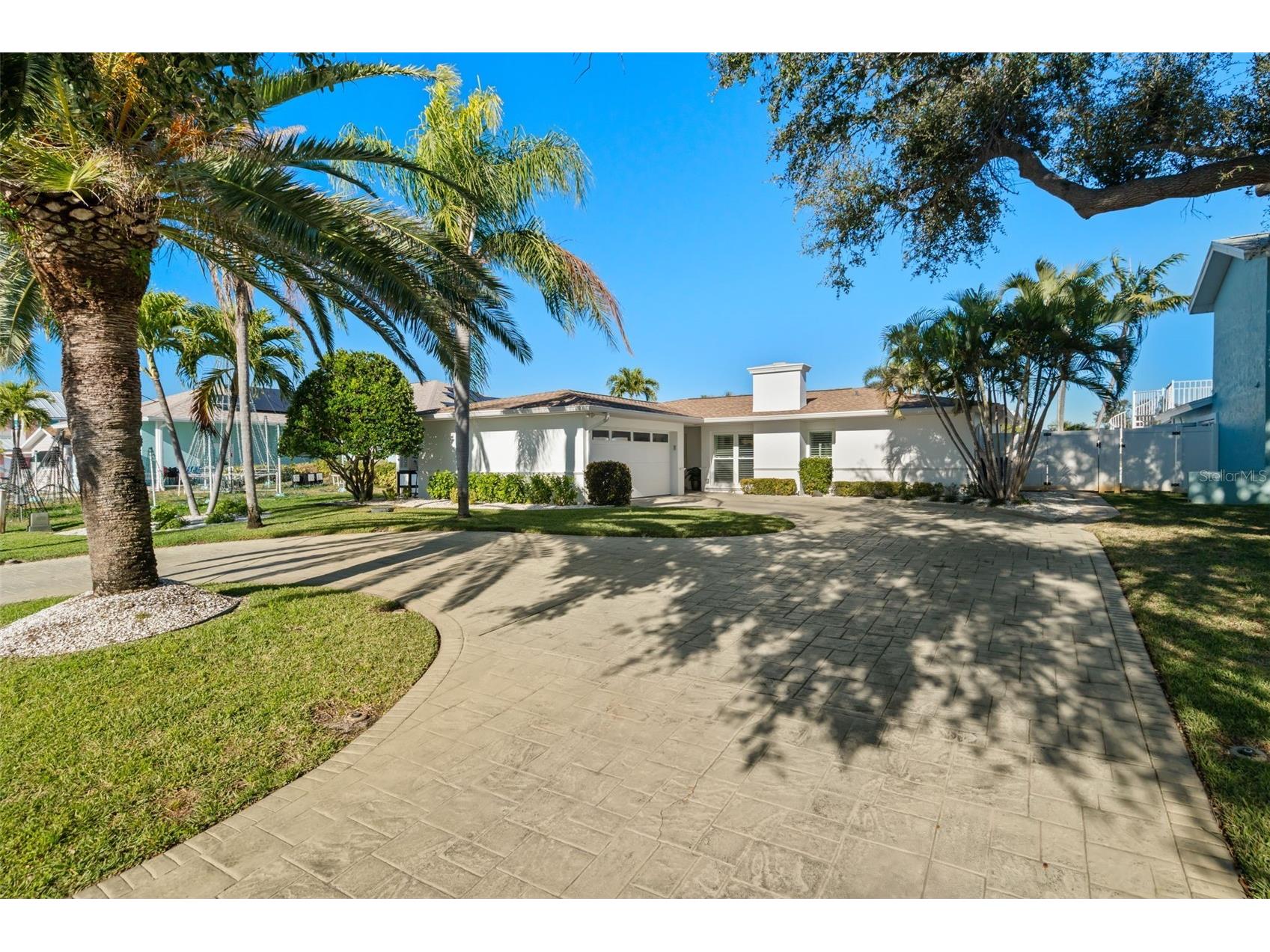 280 N Julia Circle Saint Pete Beach FL 33706 TB8453222 image8