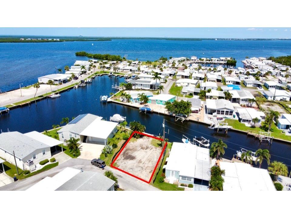 280 Nassau Drive Palmetto FL 34221 A4665133 image1