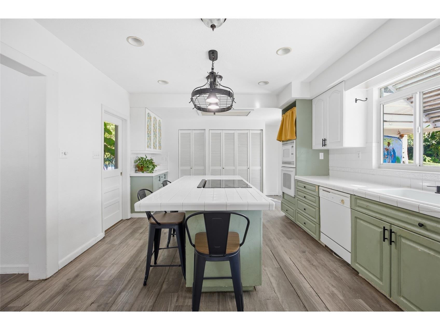 280 Palm Court Umatilla FL 32784 - LAKE UMATILLA O6372648 image5