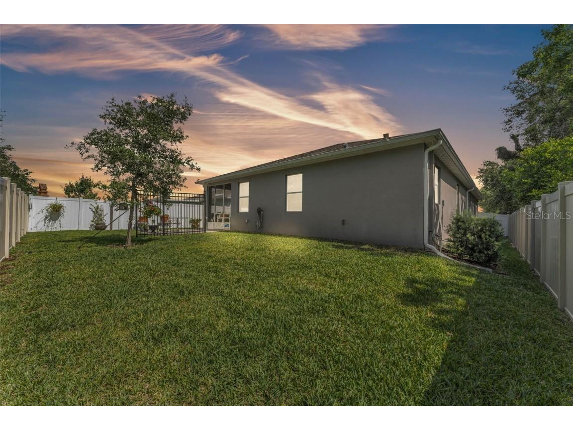 280 Pershing Street Bartow FL 33830 L4952957 image2