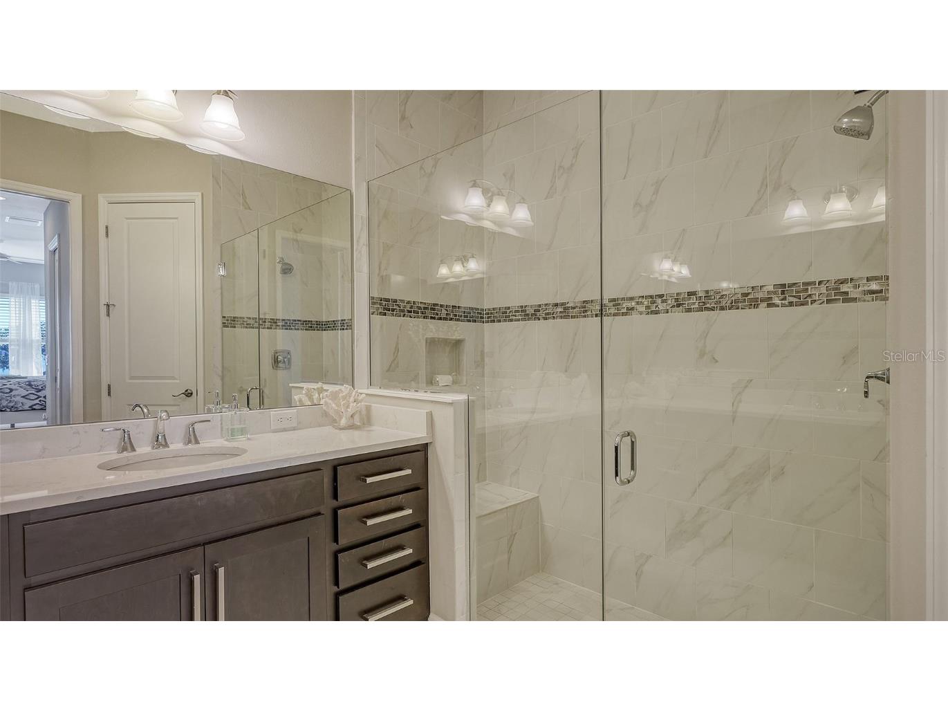 280 Saint Lucia Drive #101 Bradenton FL 34209 - ANNA MARIA SOUND/INTRACOASTAL A4587673 image24