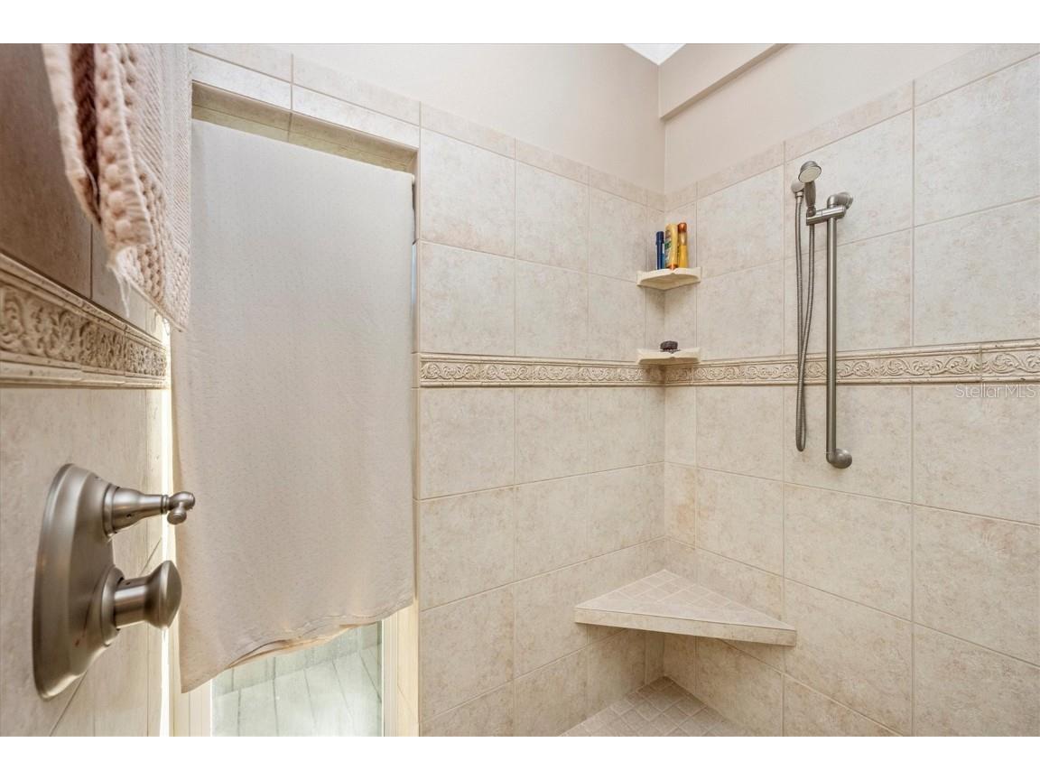 280 W Cowles Street Englewood FL 34223 A4646836 image31