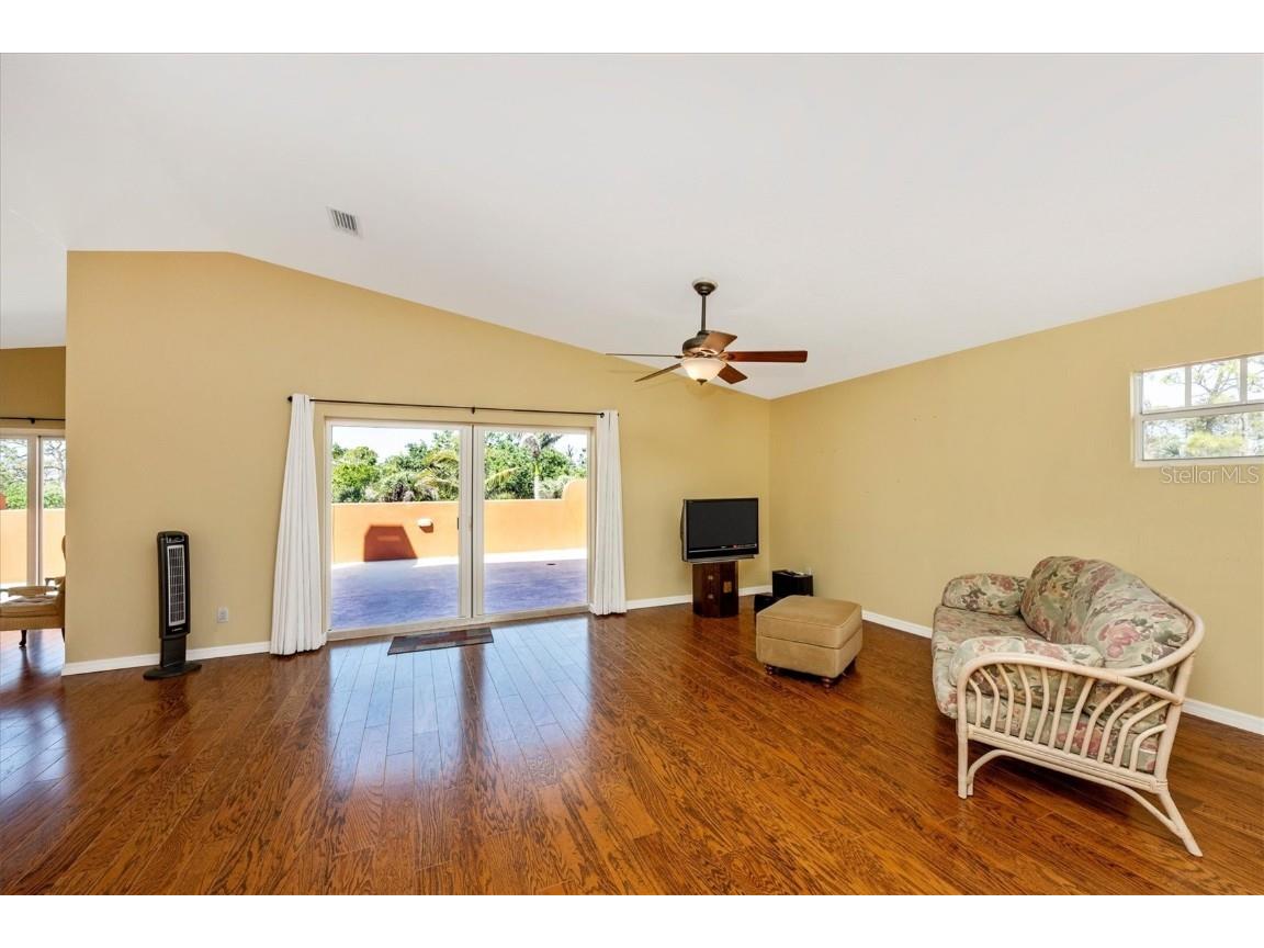 280 W Cowles Street Englewood FL 34223 A4646836 image42