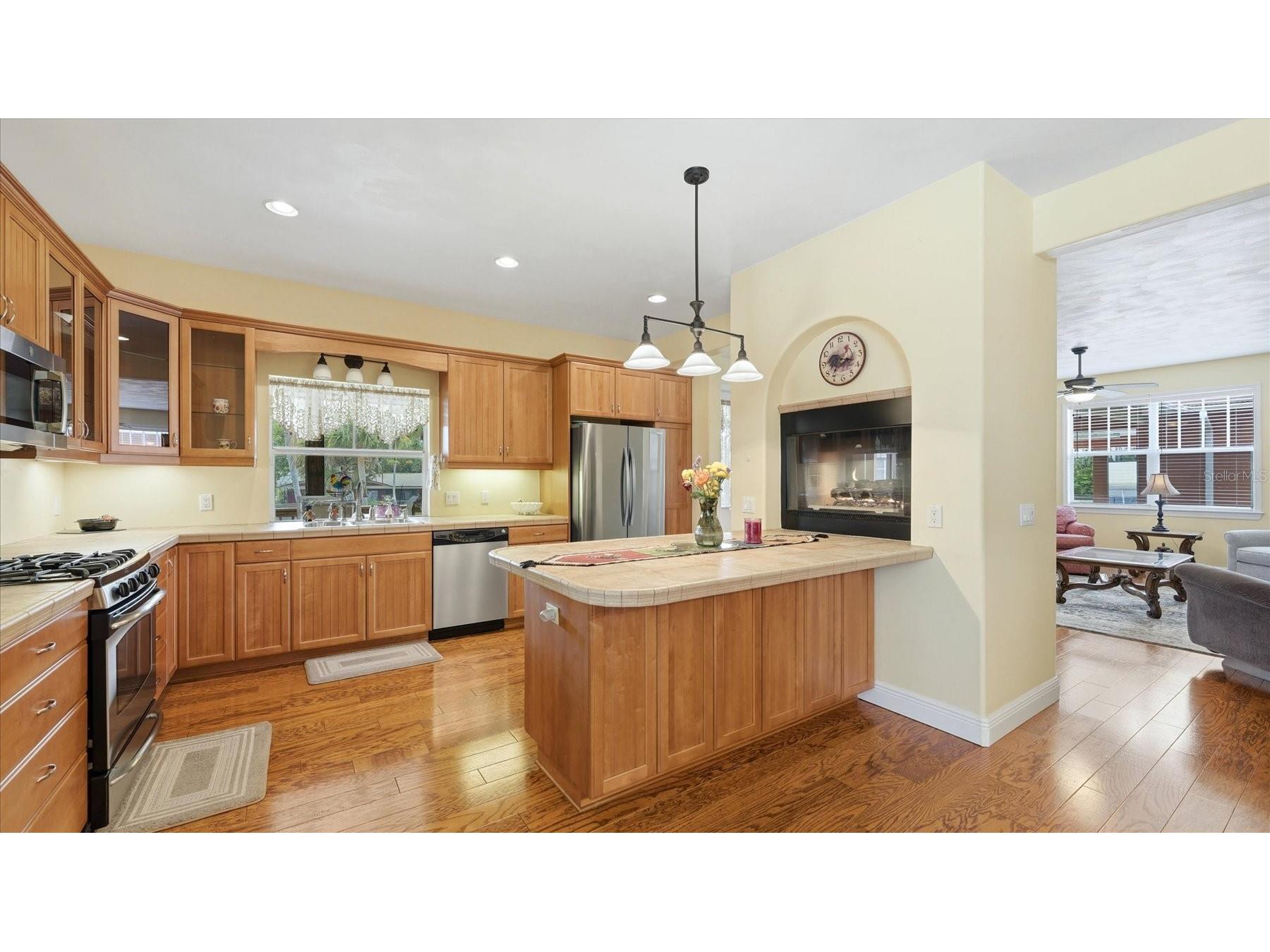 280 W Cowles Street Englewood FL 34223 A4695852 image11