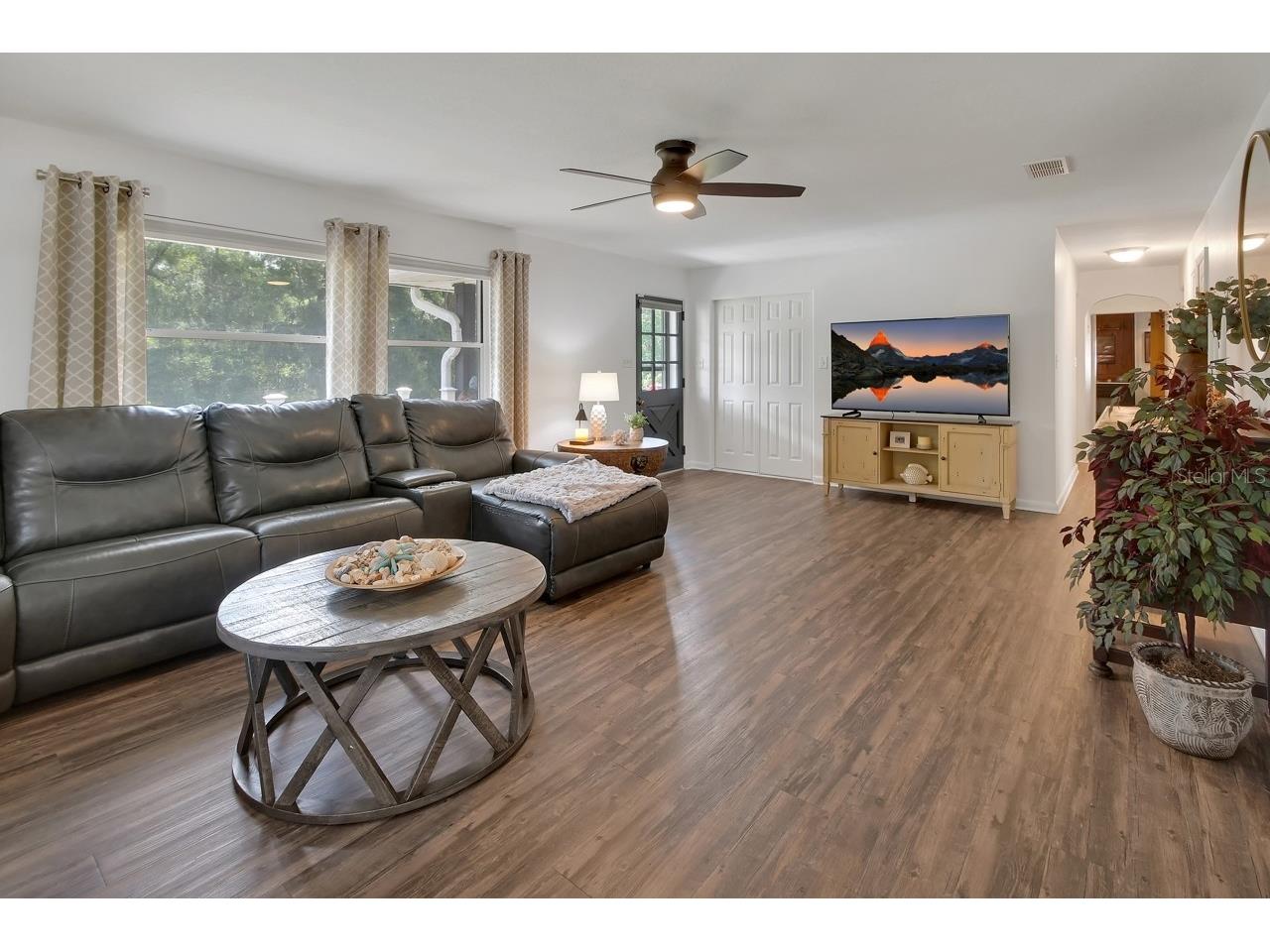 280 W Virginia Avenue Deland FL 32720 V4949345 image11