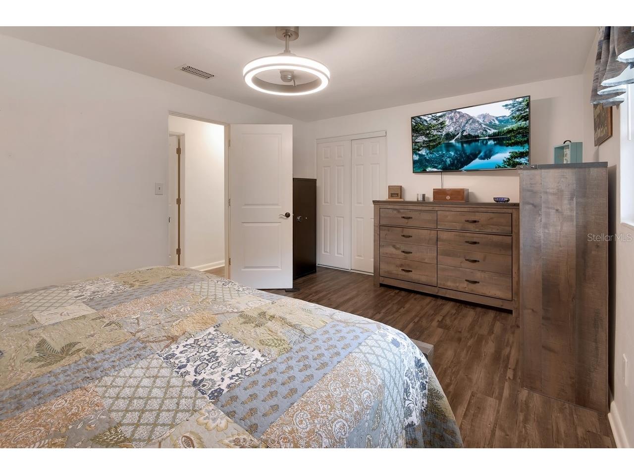 280 W Virginia Avenue Deland FL 32720 V4949345 image17