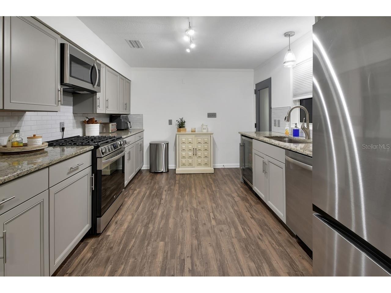 280 W Virginia Avenue Deland FL 32720 V4949345 image9