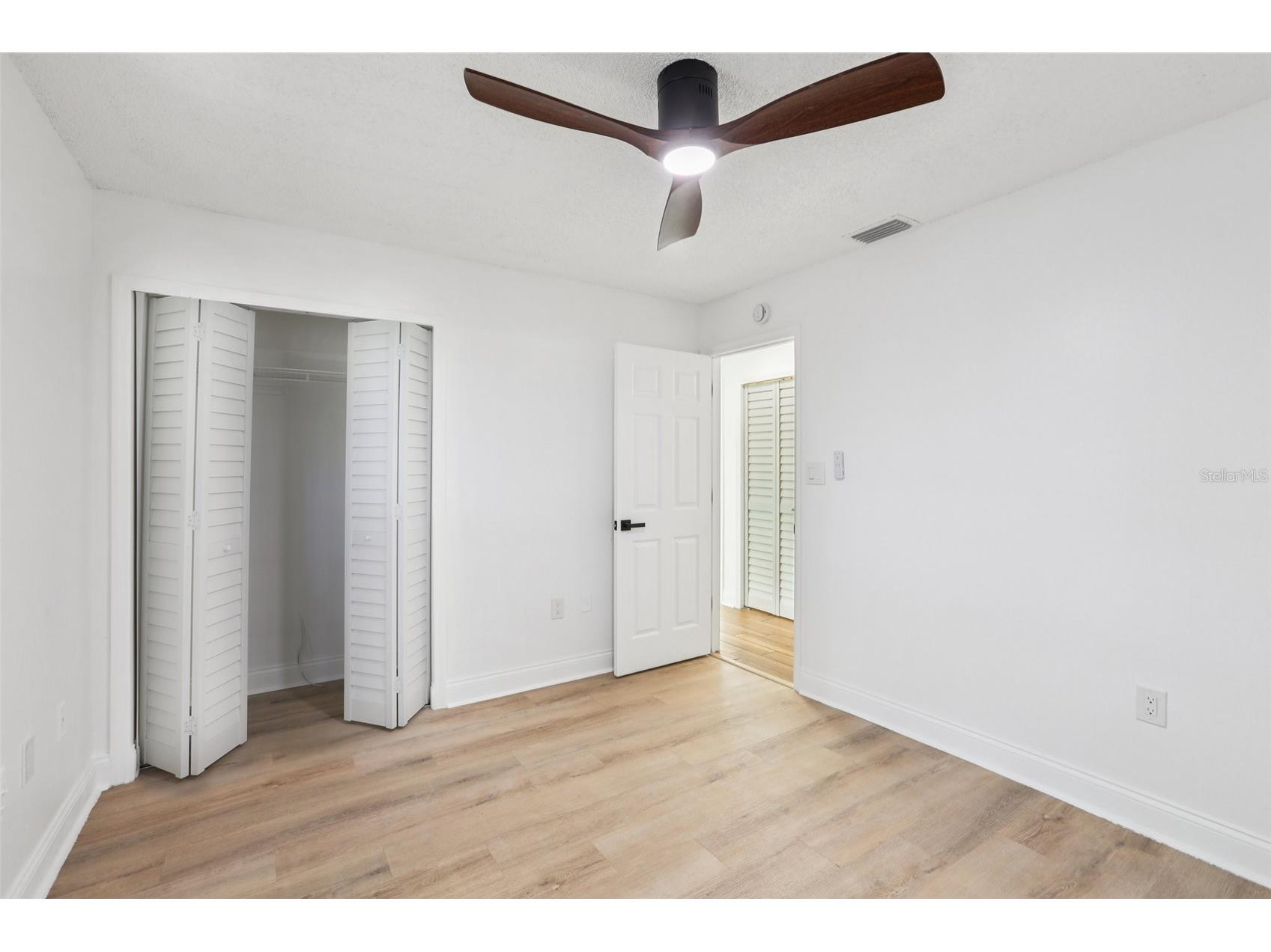 2800 13th Avenue N Saint Petersburg FL 33713 TB8493041 image15