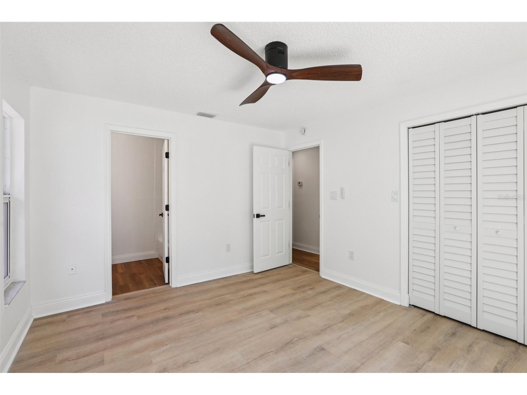 2800 13th Avenue N Saint Petersburg FL 33713 TB8493041 image16