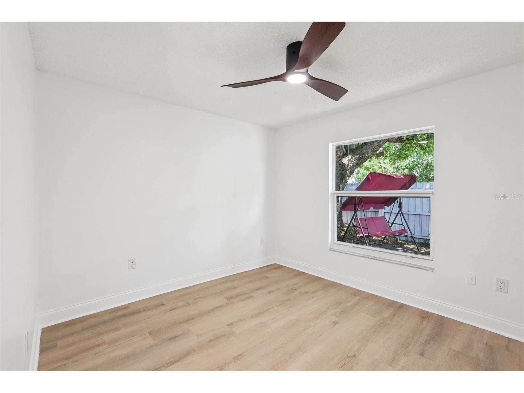 2800 13th Avenue N Saint Petersburg FL 33713 TB8493041 image17