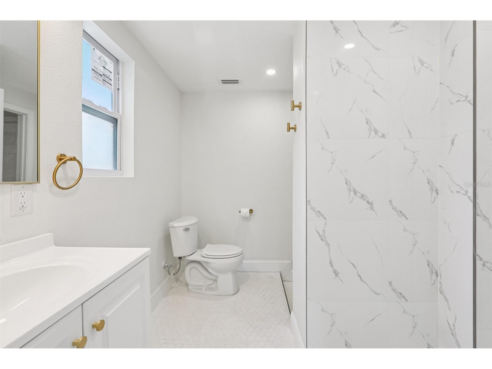2800 13th Avenue N Saint Petersburg FL 33713 TB8493041 image36