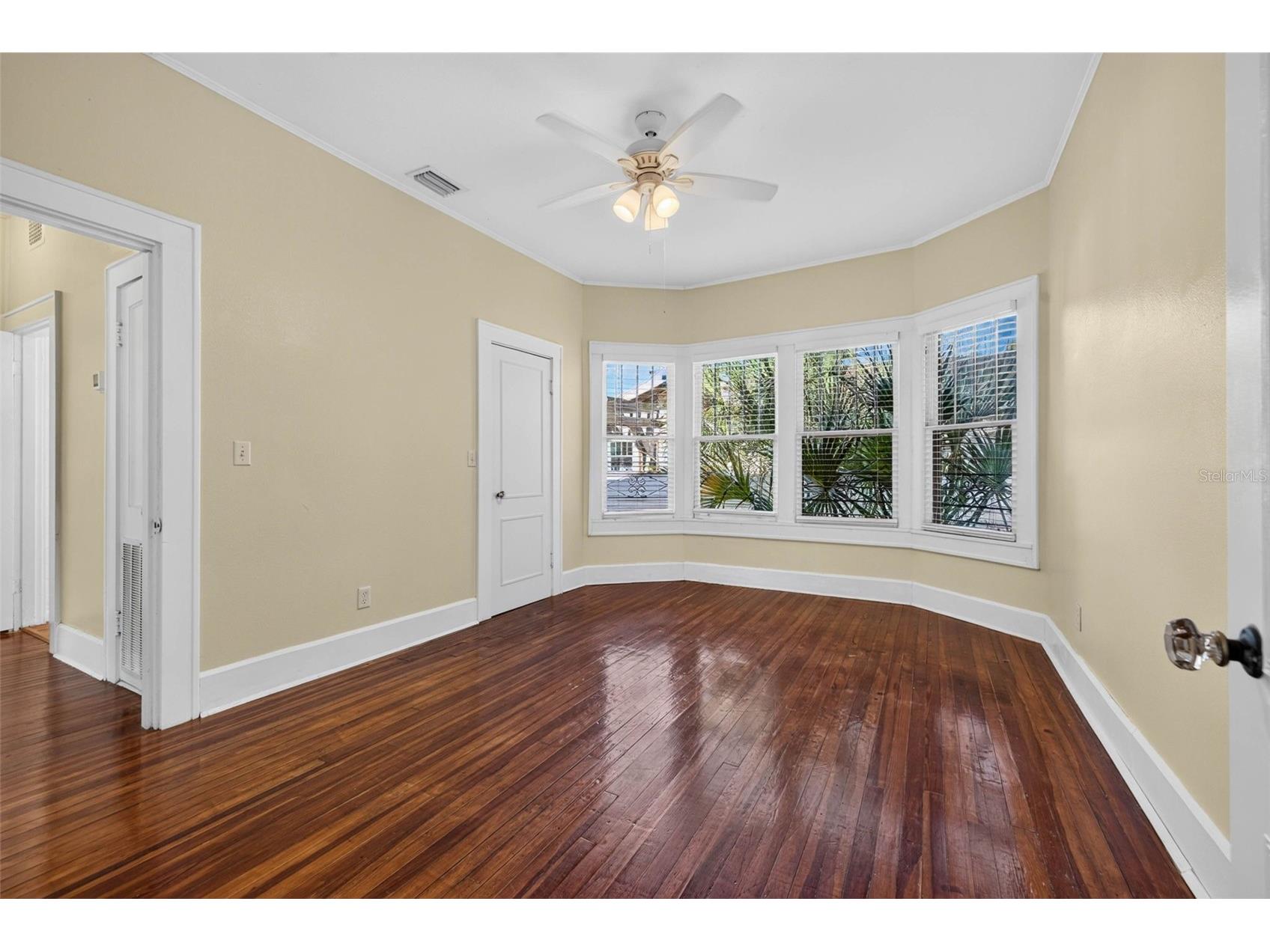 2800 2nd Avenue N Saint Petersburg FL 33713 TB8520122 image14