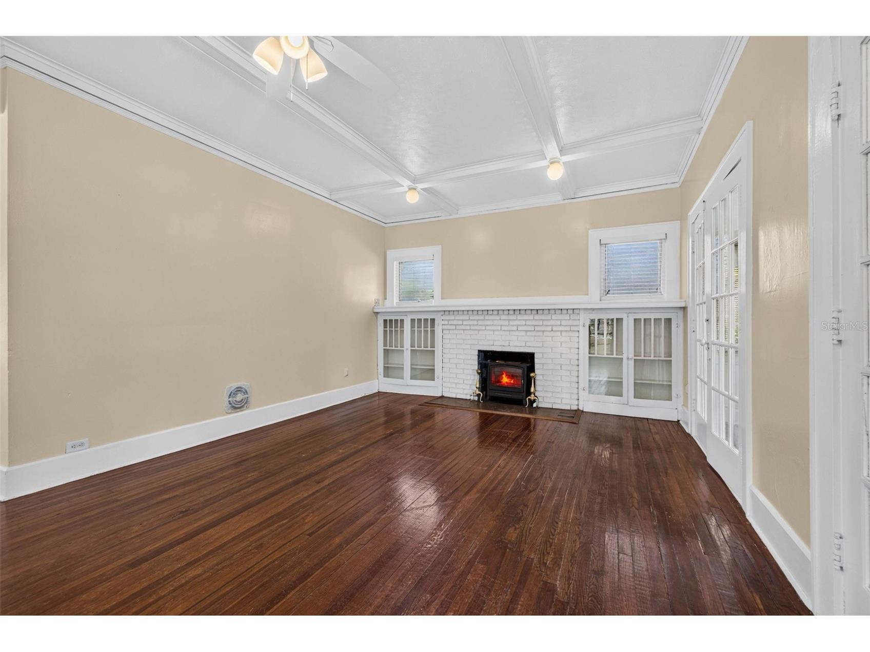 2800 2nd Avenue N Saint Petersburg FL 33713 TB8520122 image6