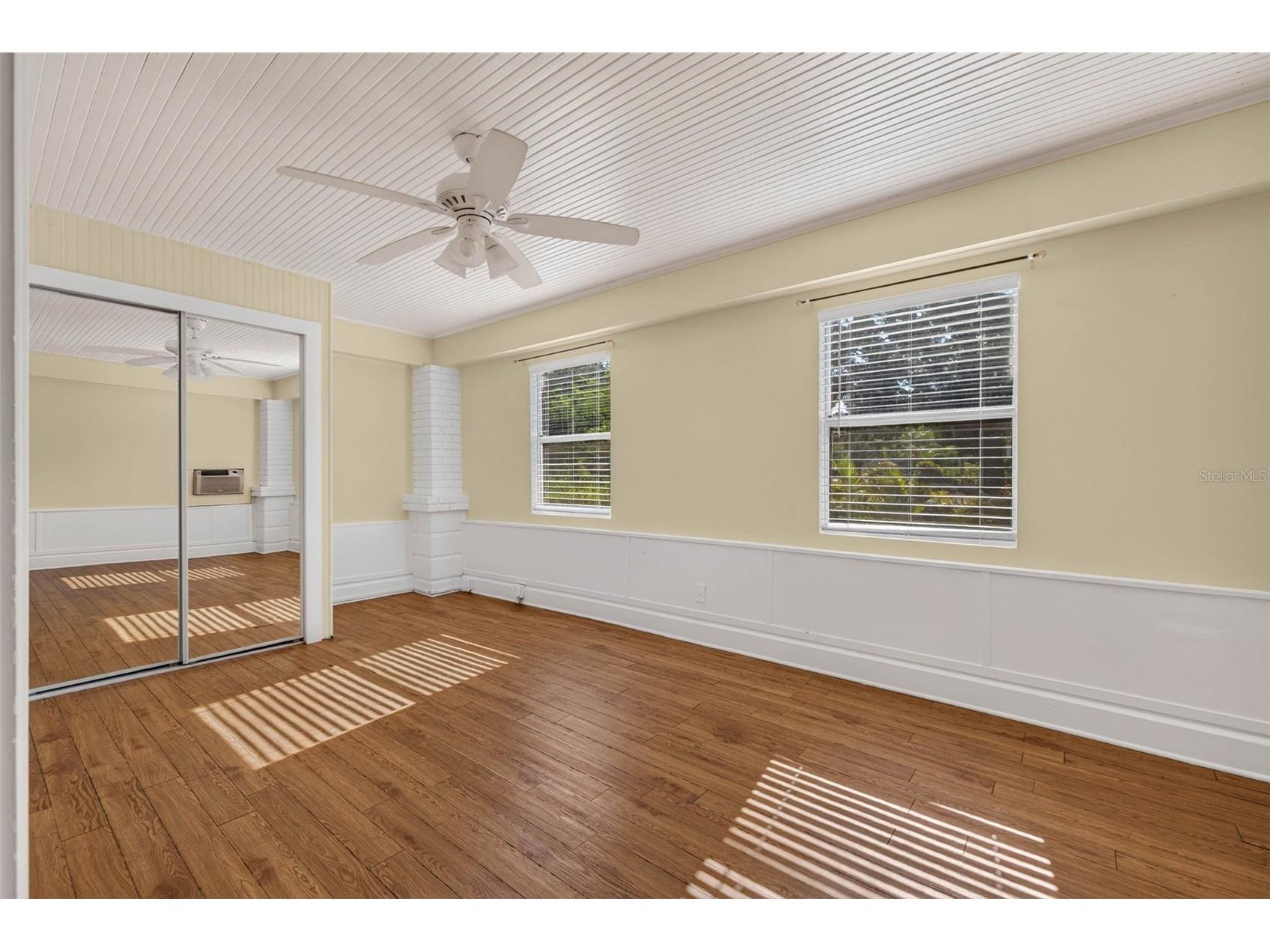 2800 2nd Avenue N Saint Petersburg FL 33713 TB8520122 image9