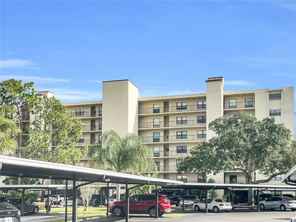 2800 Cove Cay Drive #4F Clearwater FL 33760 T3419799 image1