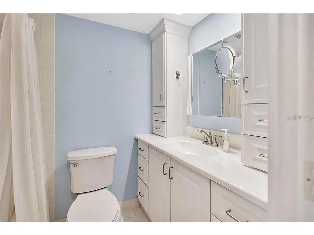 2800 Cove Cay Drive #4F Clearwater FL 33760 TB8436044 image15