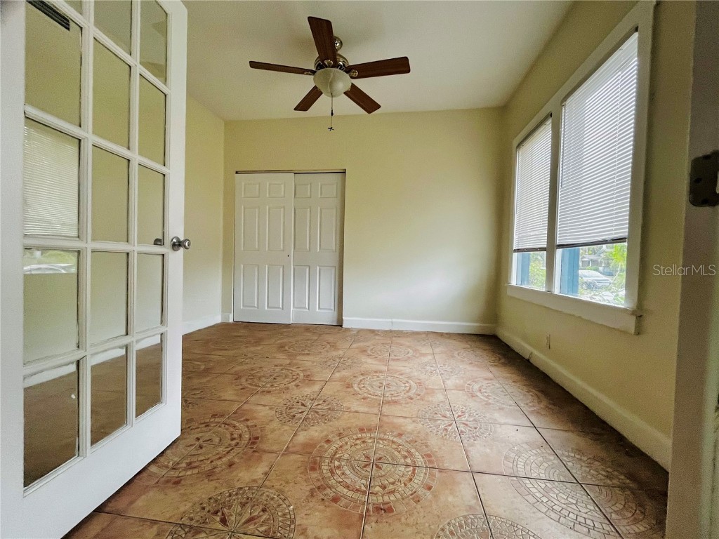 2800 Dartmouth Avenue N Saint Petersburg FL 33713 TB8368376 image13