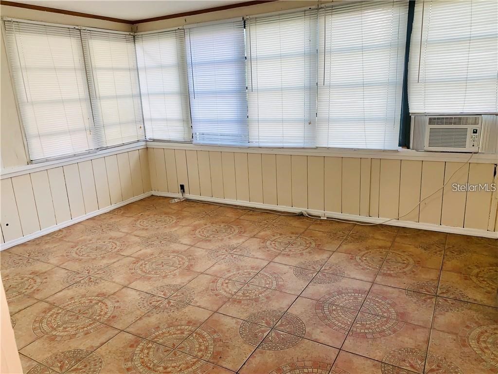 2800 Dartmouth Avenue N Saint Petersburg FL 33713 TB8368376 image16