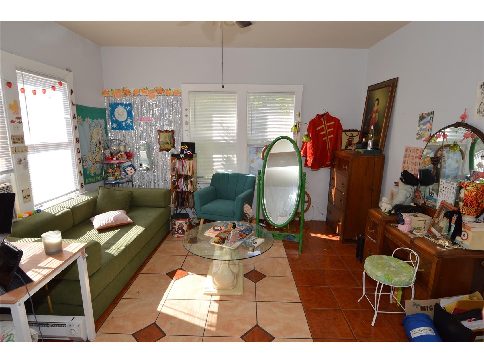 2800 Dartmouth Avenue N Saint Petersburg FL 33713 TB8493762 image10