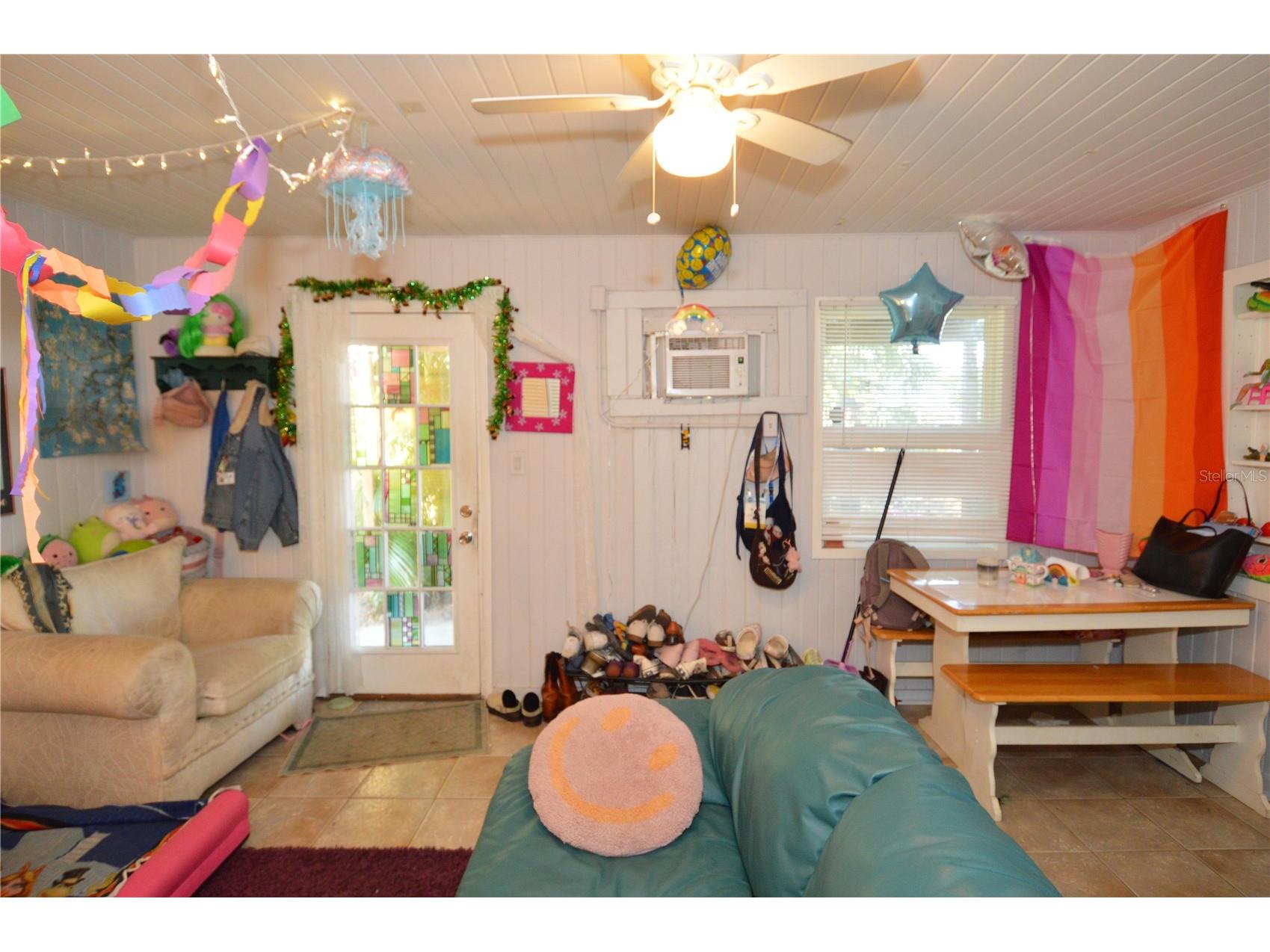 2800 Dartmouth Avenue N Saint Petersburg FL 33713 TB8493762 image41