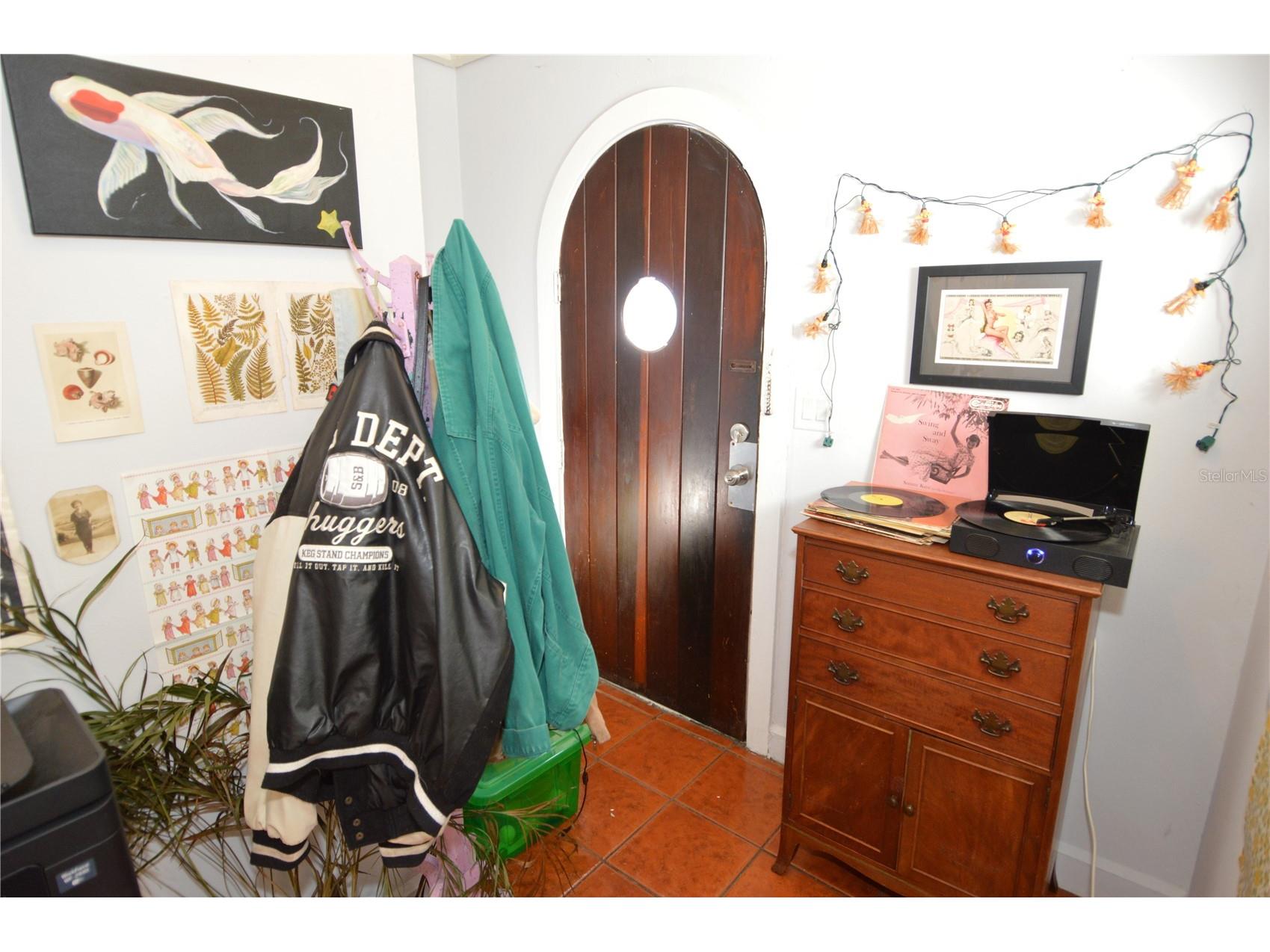 2800 Dartmouth Avenue N Saint Petersburg FL 33713 TB8493762 image8