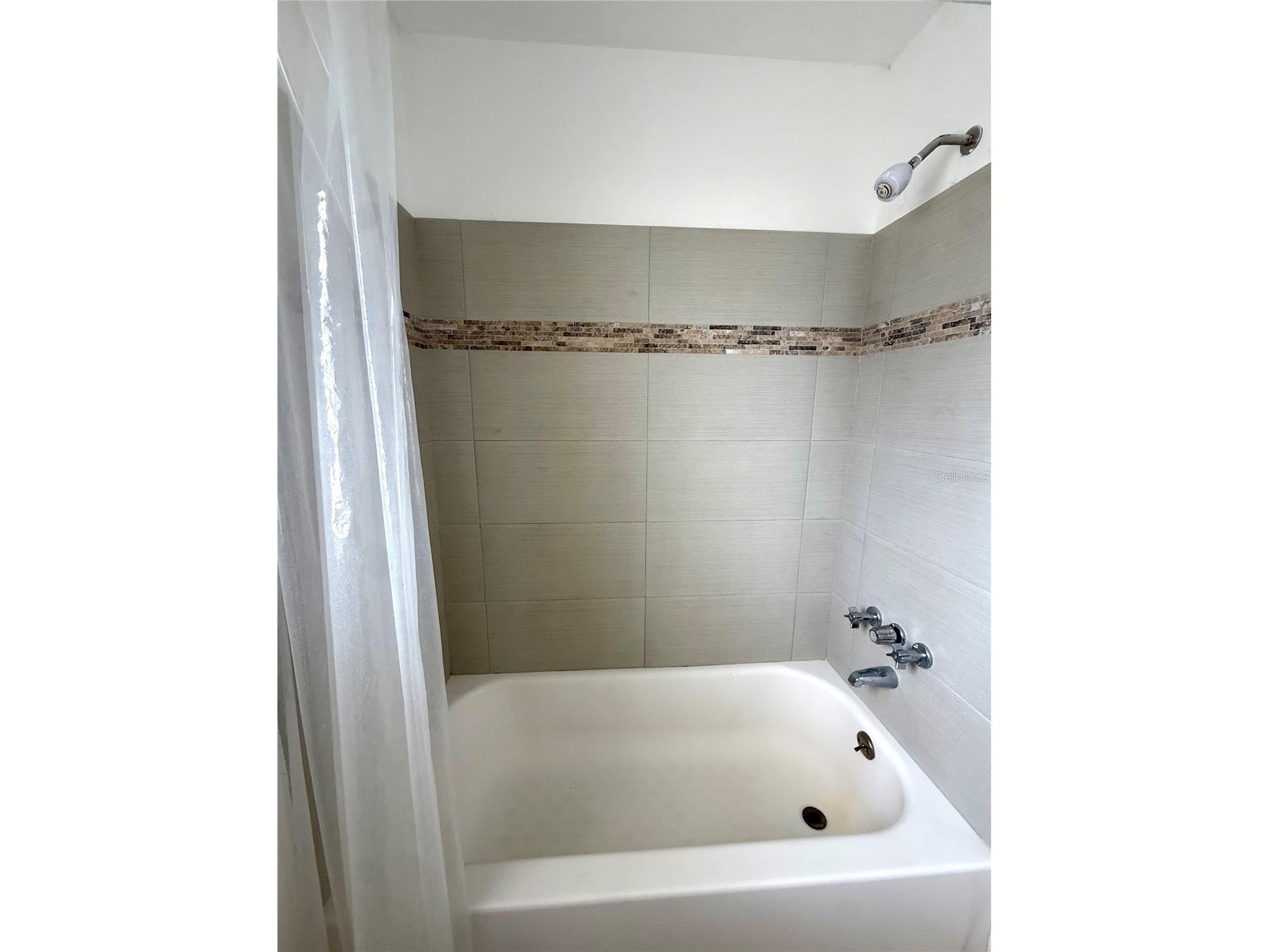 2800 E 113th Avenue #B4 Tampa FL 33612 O6398353 image9