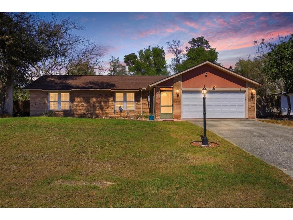 2800 Foxdale Drive Deltona FL 32738 V4947937 image1