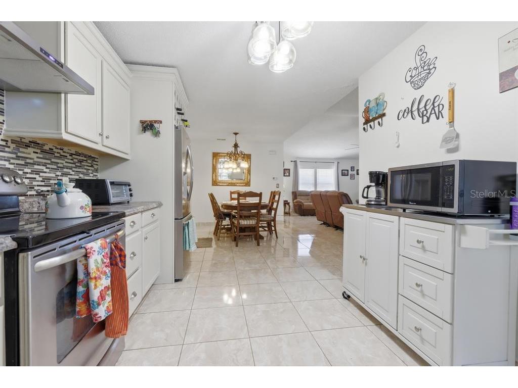 2800 Foxdale Drive Deltona FL 32738 V4947937 image10