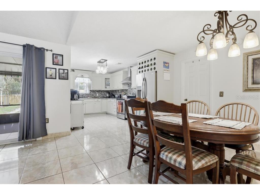 2800 Foxdale Drive Deltona FL 32738 V4947937 image8