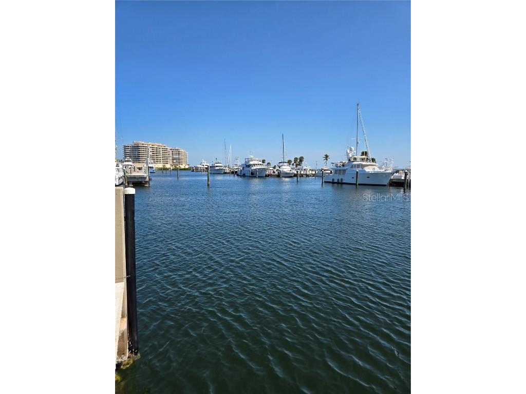 2800 Harbourside Drive Drive #D-19 D-20 Longboat Key FL 34228 - SARASOTA BAY A4646560 image25