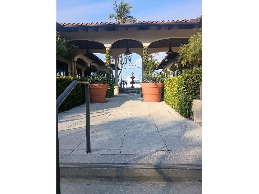 2800 Harbourside Drive #E-03 Longboat Key FL 34228 A4673211 image6