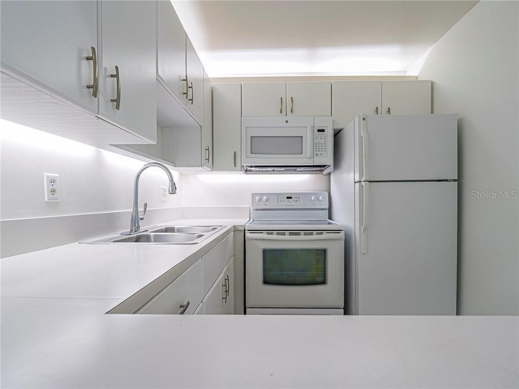 2800 Indian River Boulevard #L-2 Vero Beach FL 32960 T3532165 image11