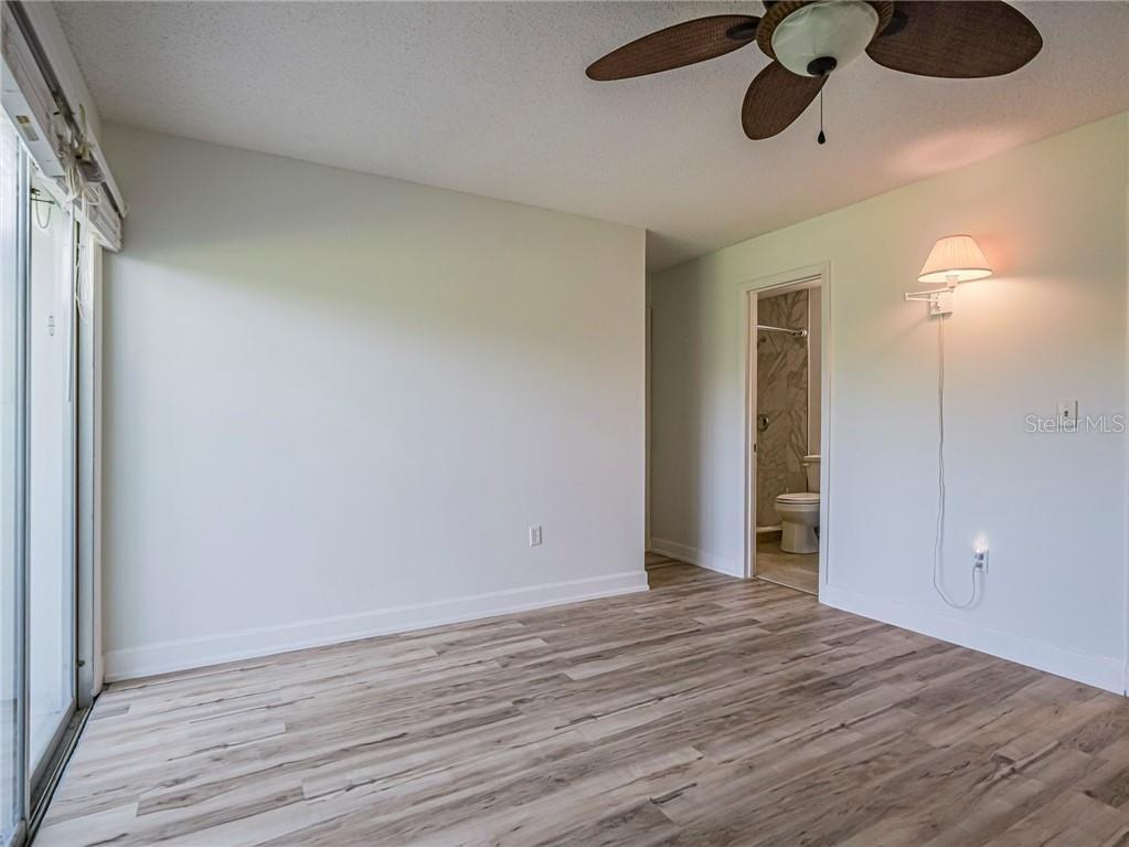 2800 Indian River Boulevard #L-2 Vero Beach FL 32960 T3532165 image17