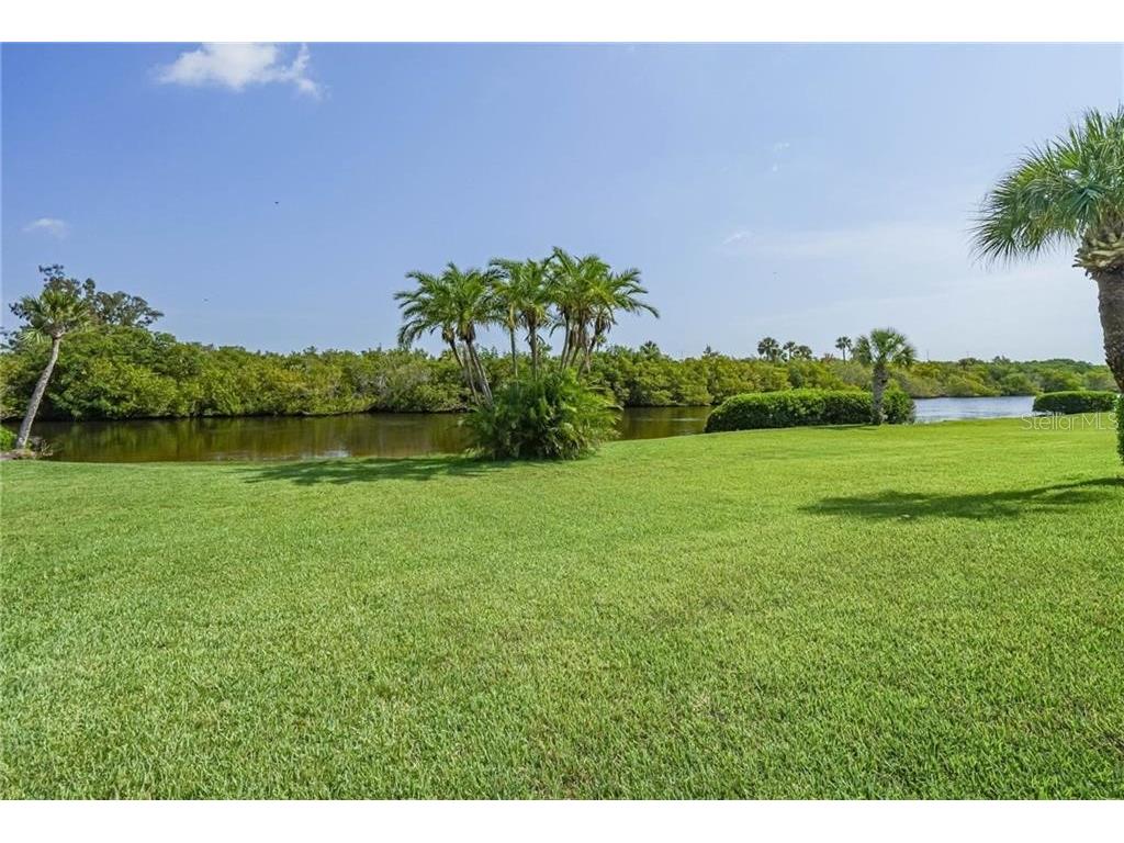 2800 Indian River Boulevard #L-2 Vero Beach FL 32960 T3532165 image28