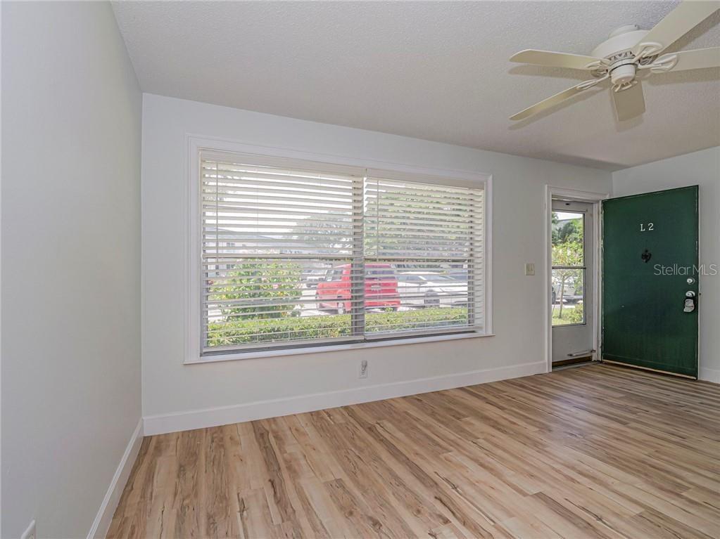 2800 Indian River Boulevard #L-2 Vero Beach FL 32960 T3532165 image6