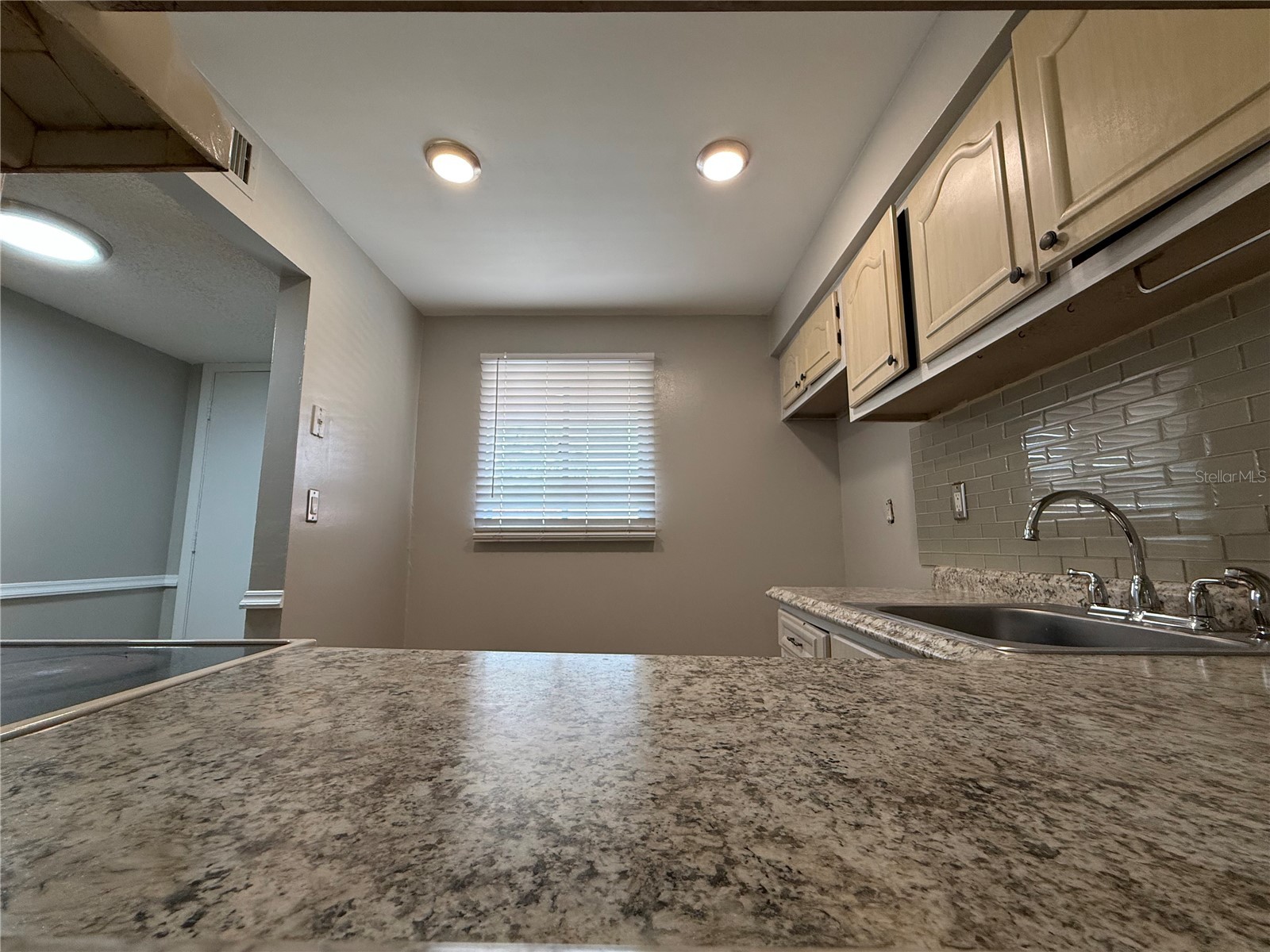 2800 N Powers Drive #9 Orlando FL 32818 O6397365 image14