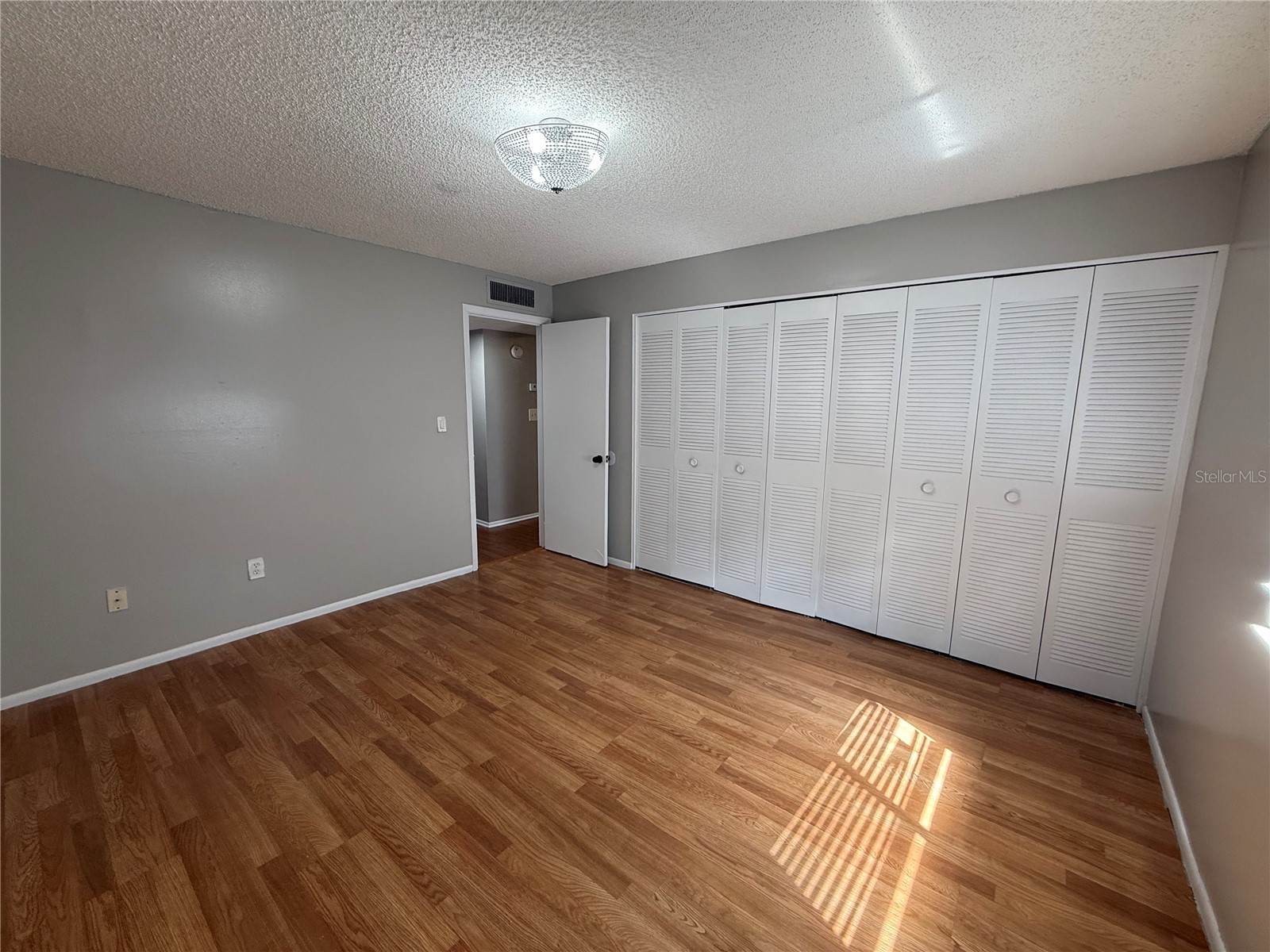 2800 N Powers Drive #9 Orlando FL 32818 O6397365 image18