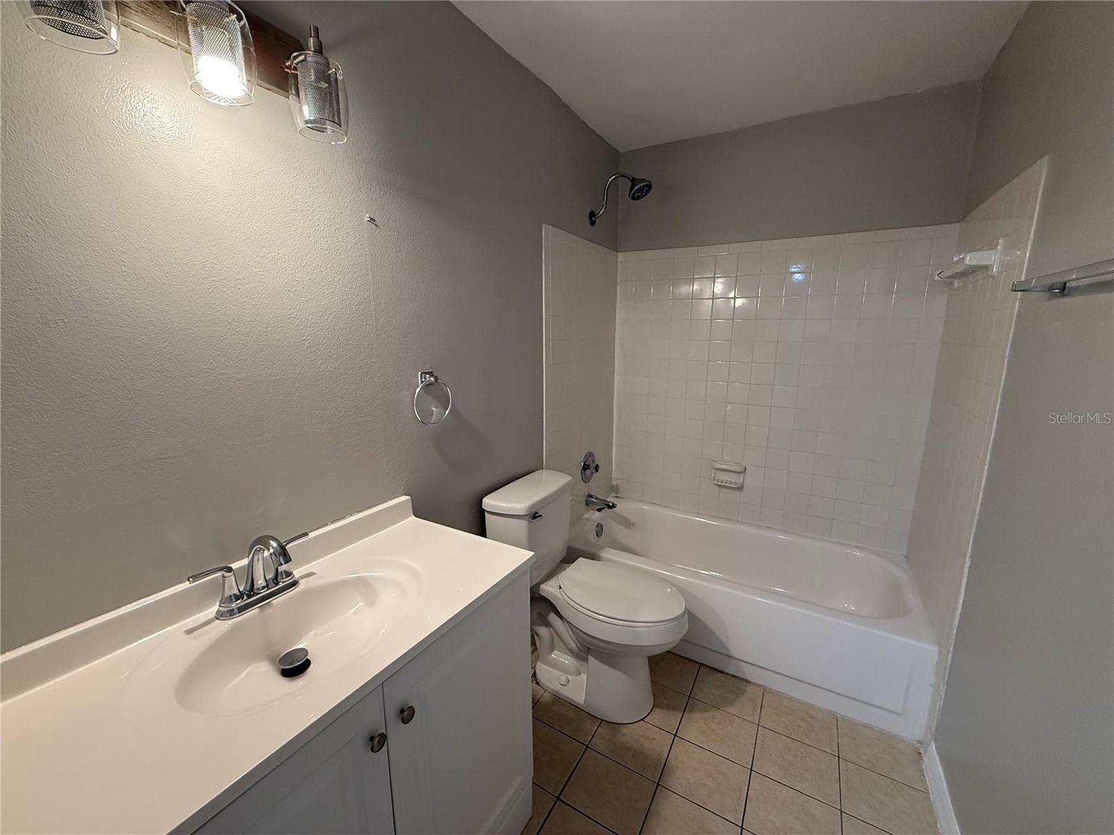 2800 N Powers Drive #9 Orlando FL 32818 O6397365 image20