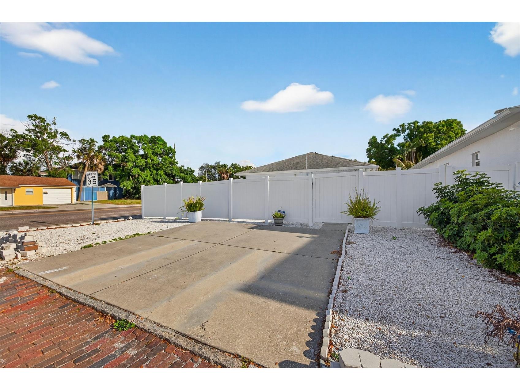 2801 2nd Avenue S Saint Petersburg FL 33712 TB8493981 image22