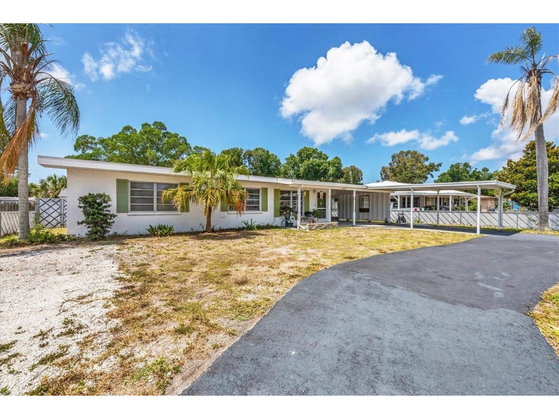 2801 38th Avenue W Bradenton FL 34205 A4611637 image1