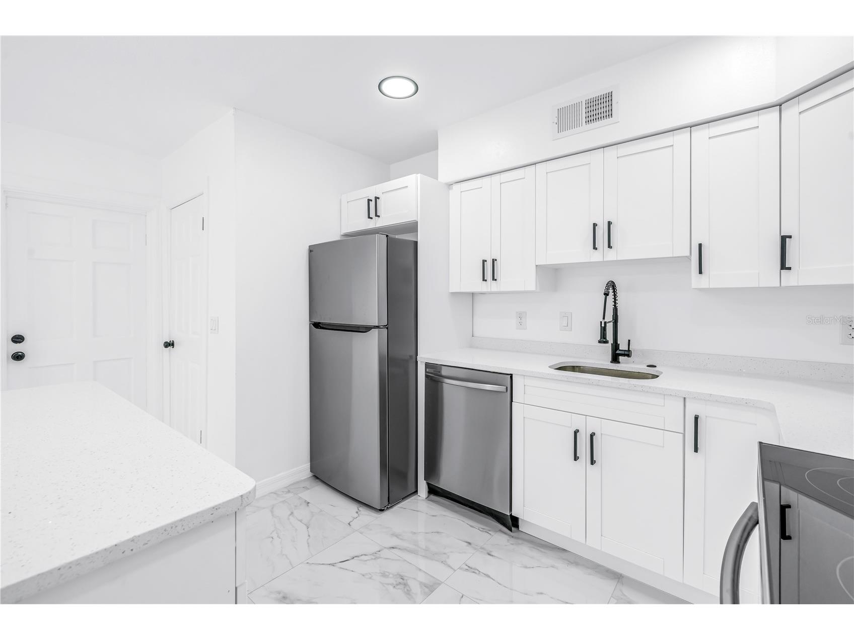 2801 45th Street S Gulfport FL 33711 O6353062 image26