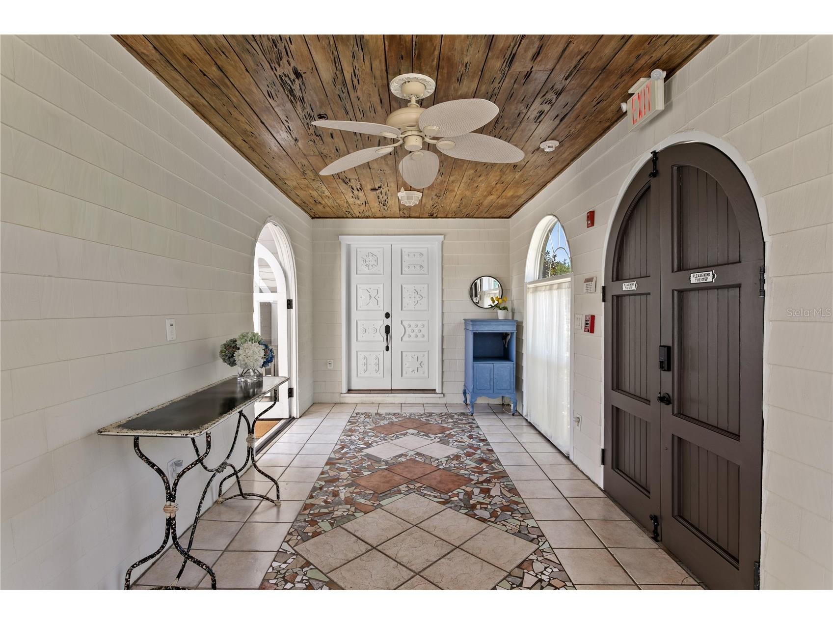 2801 7th Avenue N Saint Petersburg FL 33713 TB8522229 image11