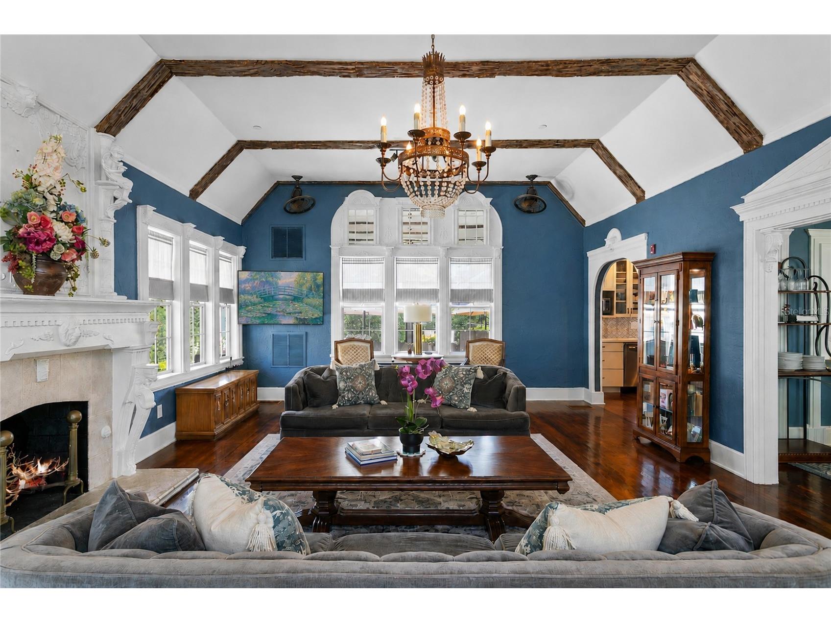 2801 7th Avenue N Saint Petersburg FL 33713 TB8522229 image14