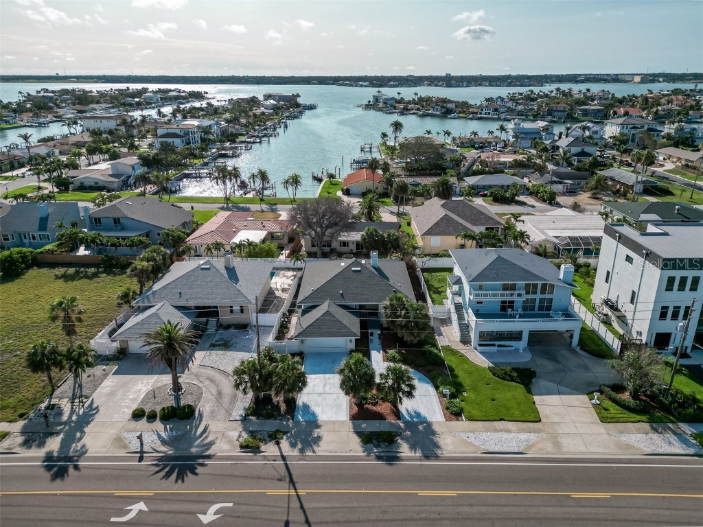 2801 Gulf Boulevard Belleair Beach FL 33786 TB8393312 image1