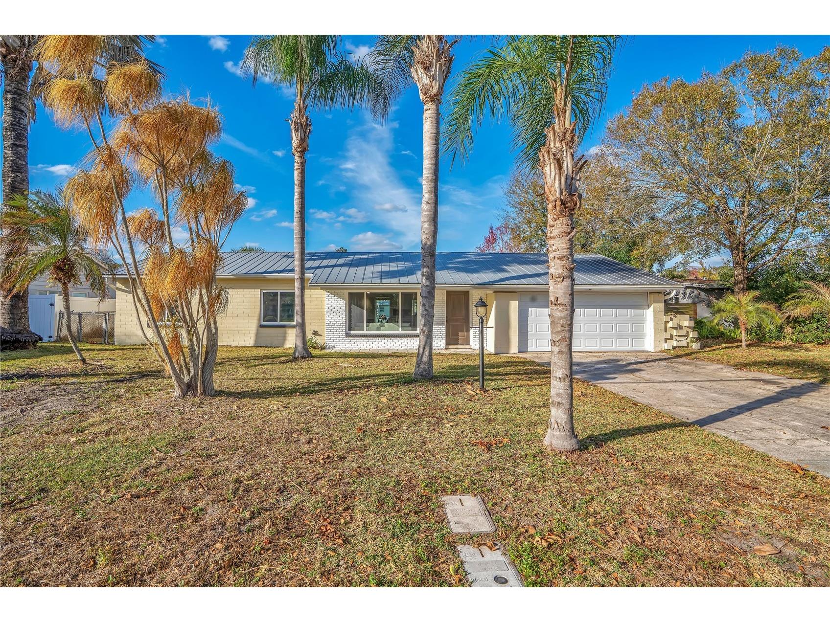 2801 Gulfstream Road Orlando FL 32805 - Clear Lake O6383677 image1